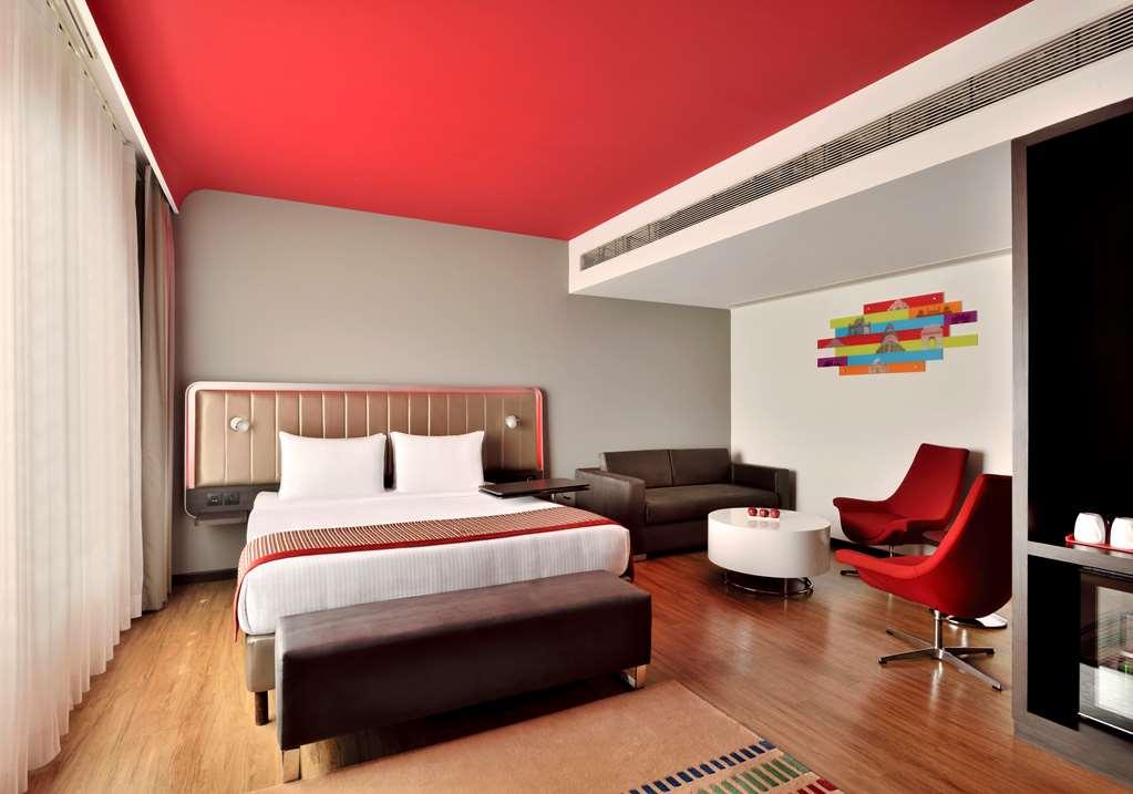 Park Inn By Radisson New Delhi Lajpat Nagar Habitación foto