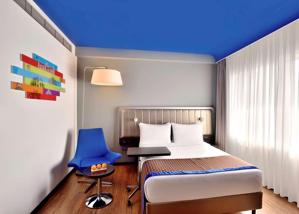 Park Inn By Radisson New Delhi Lajpat Nagar Habitación foto