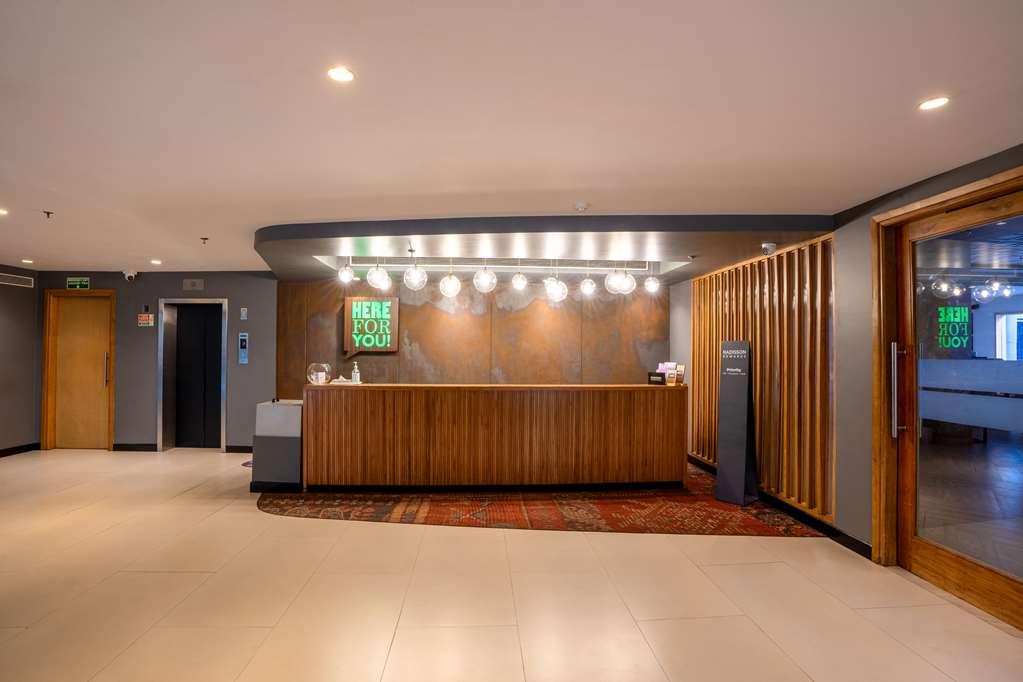 Park Inn By Radisson New Delhi Lajpat Nagar Interior foto